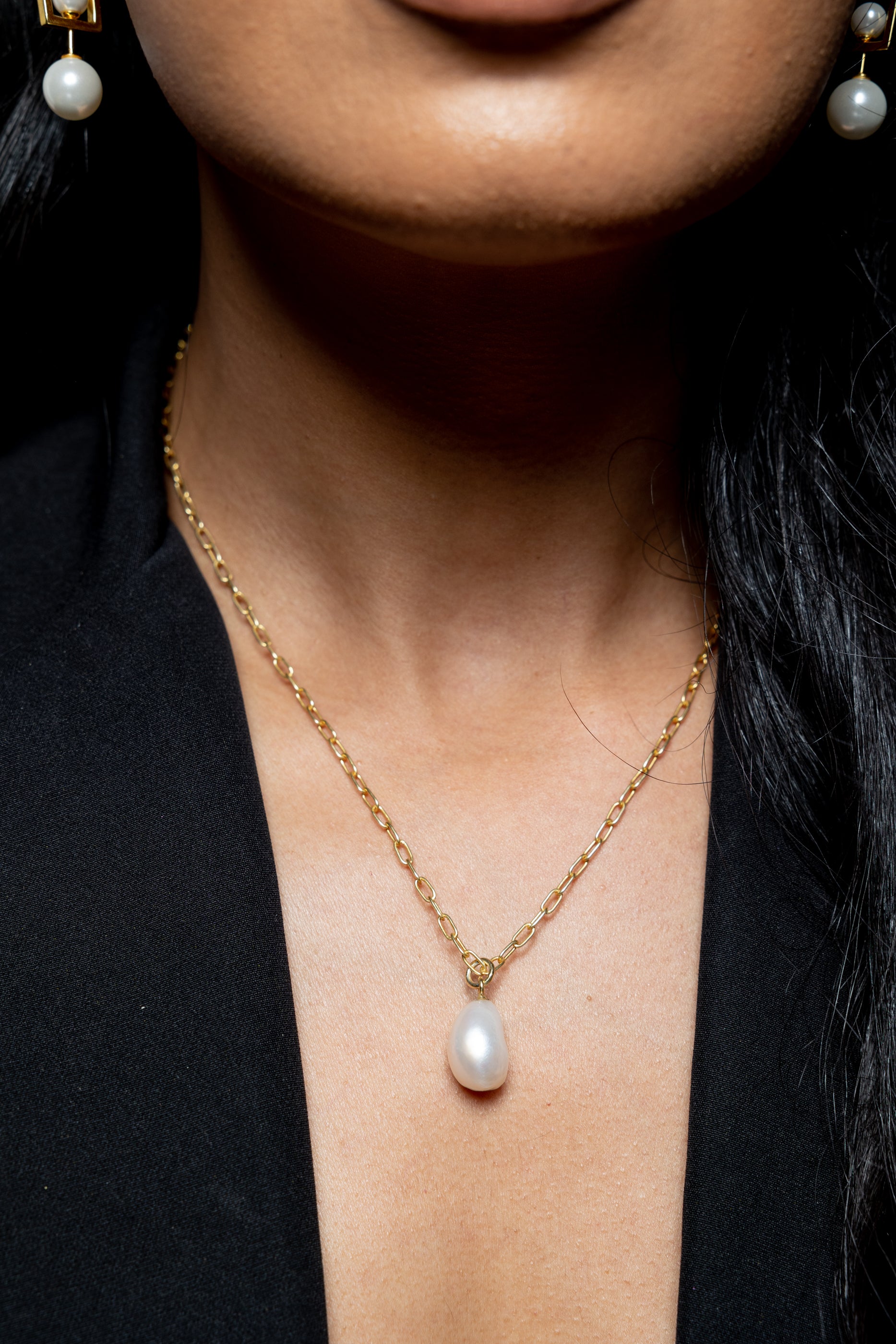 Baroque Pearl Teardrop Paperclip Necklace/18k Yellow Gold with Baroque Pearl - InfinityXInfinity