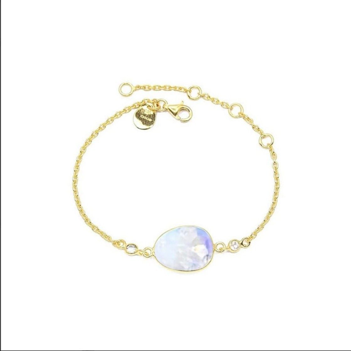 Rainbow Moonstone Bracelet 18k yellow Gold Vermeil & White Topaz