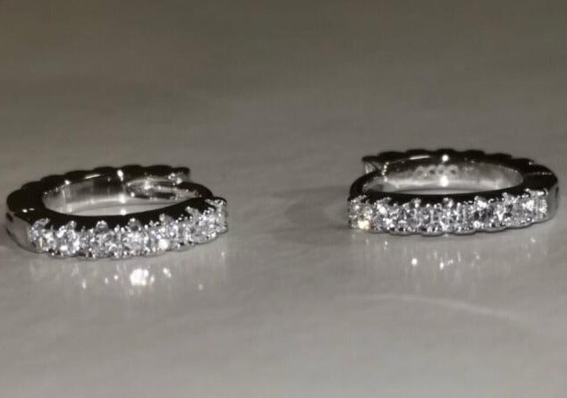 Huggie Earrings/18K White Gold & Premium Cubic Zirconia - infinityXinfinity.co.uk
